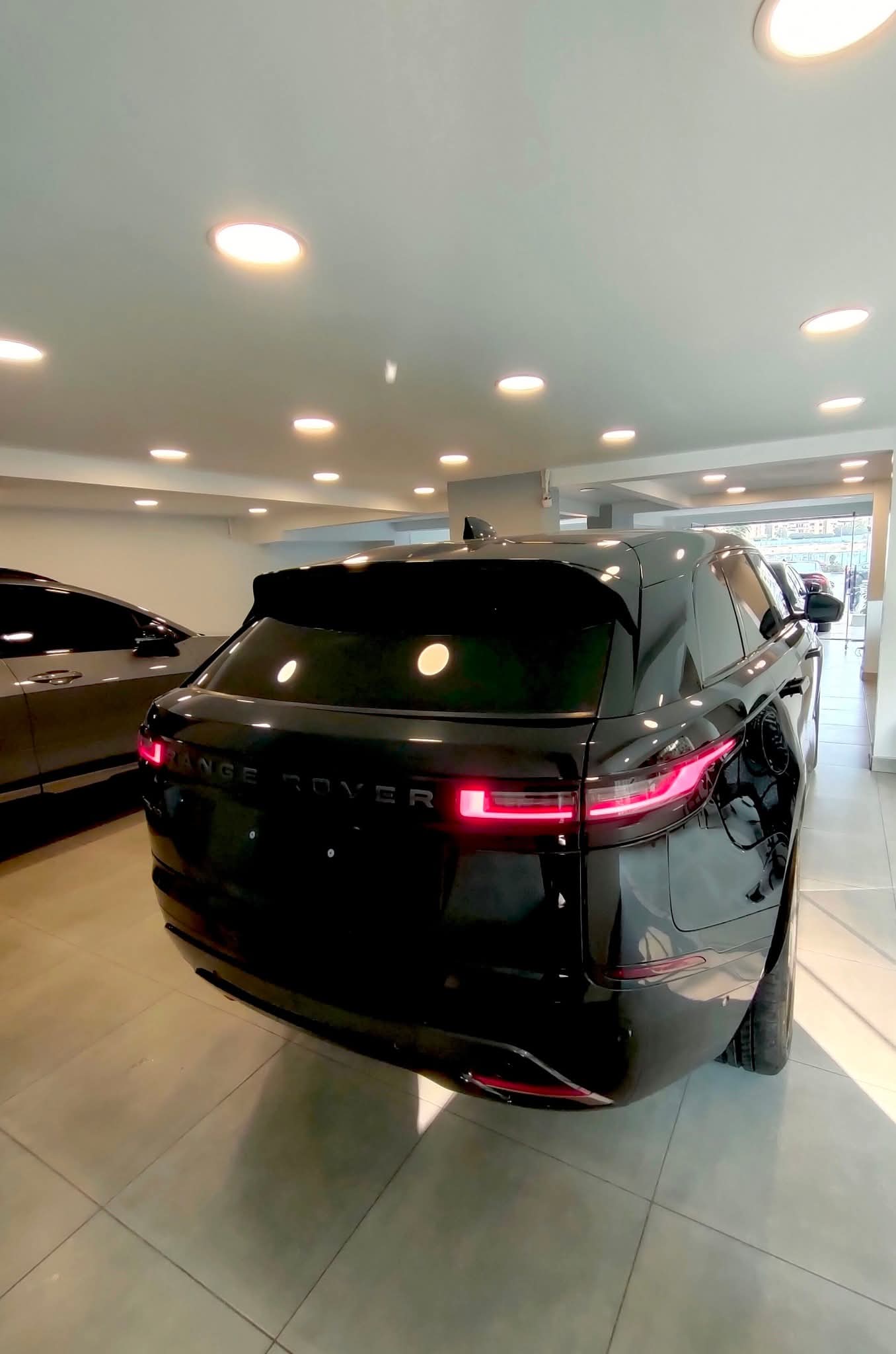 
								Range rover autobiography full									